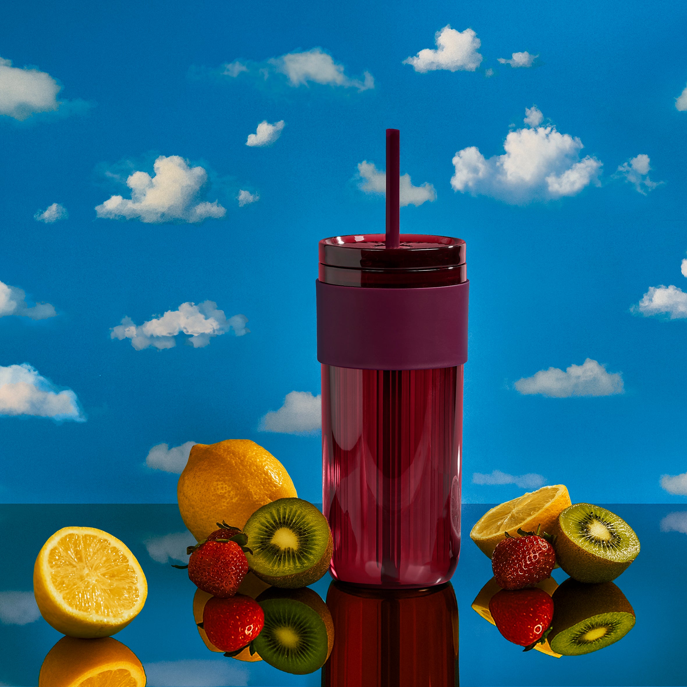 Serendipio Mayfair Plastic Tumbler & Straw – 650ml