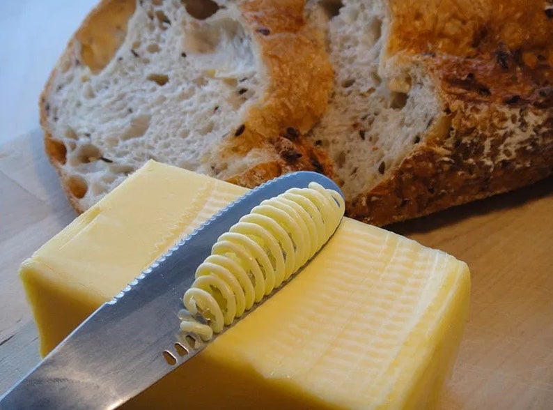 HomeMax Butter Knife Magic 3 - in - 1 Spreader - Retail Therapy Online