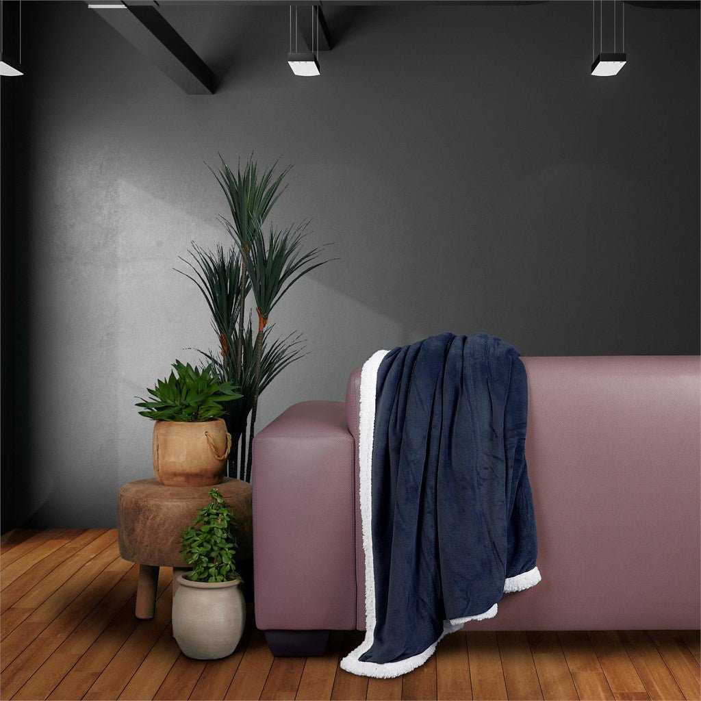 Kinley Sherpa Reversible Blanket - Retail Therapy Online