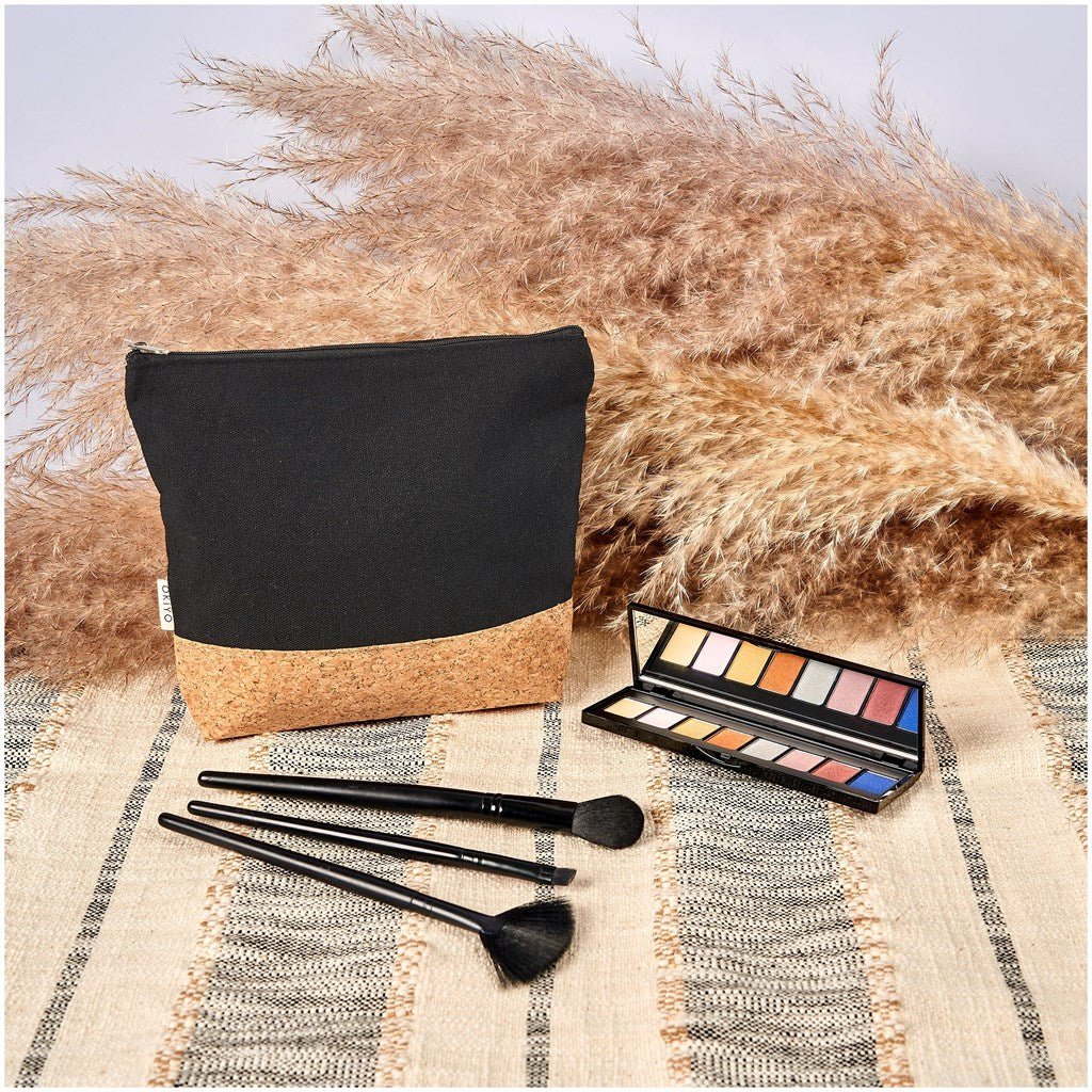 Okiyo Koruku Cork Accessory Bag - Retail Therapy Online