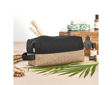 Okiyo Koruku Cork Toiletry Bag - Retail Therapy Online