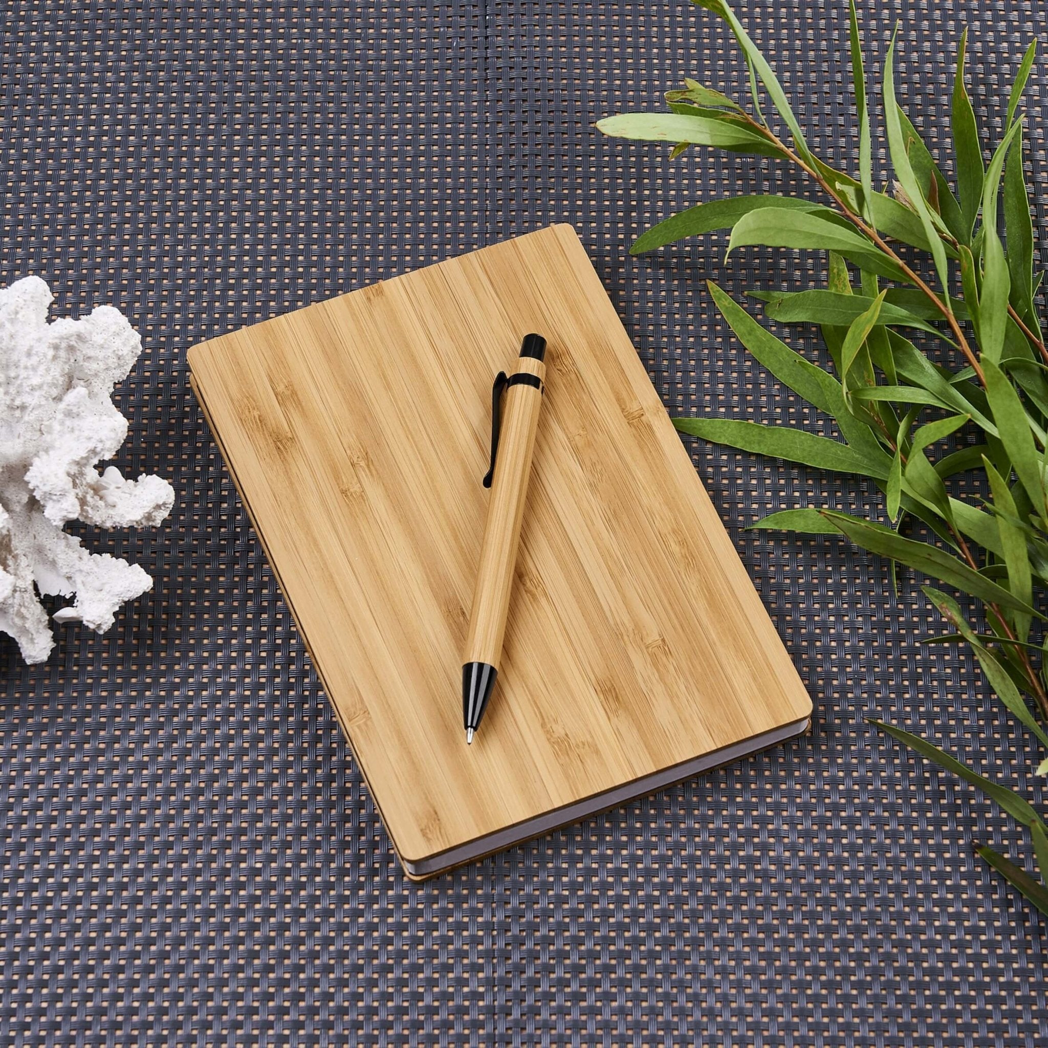 Okiyo Yahari Bamboo A5 Notebook & Pen Set - Retail Therapy Online