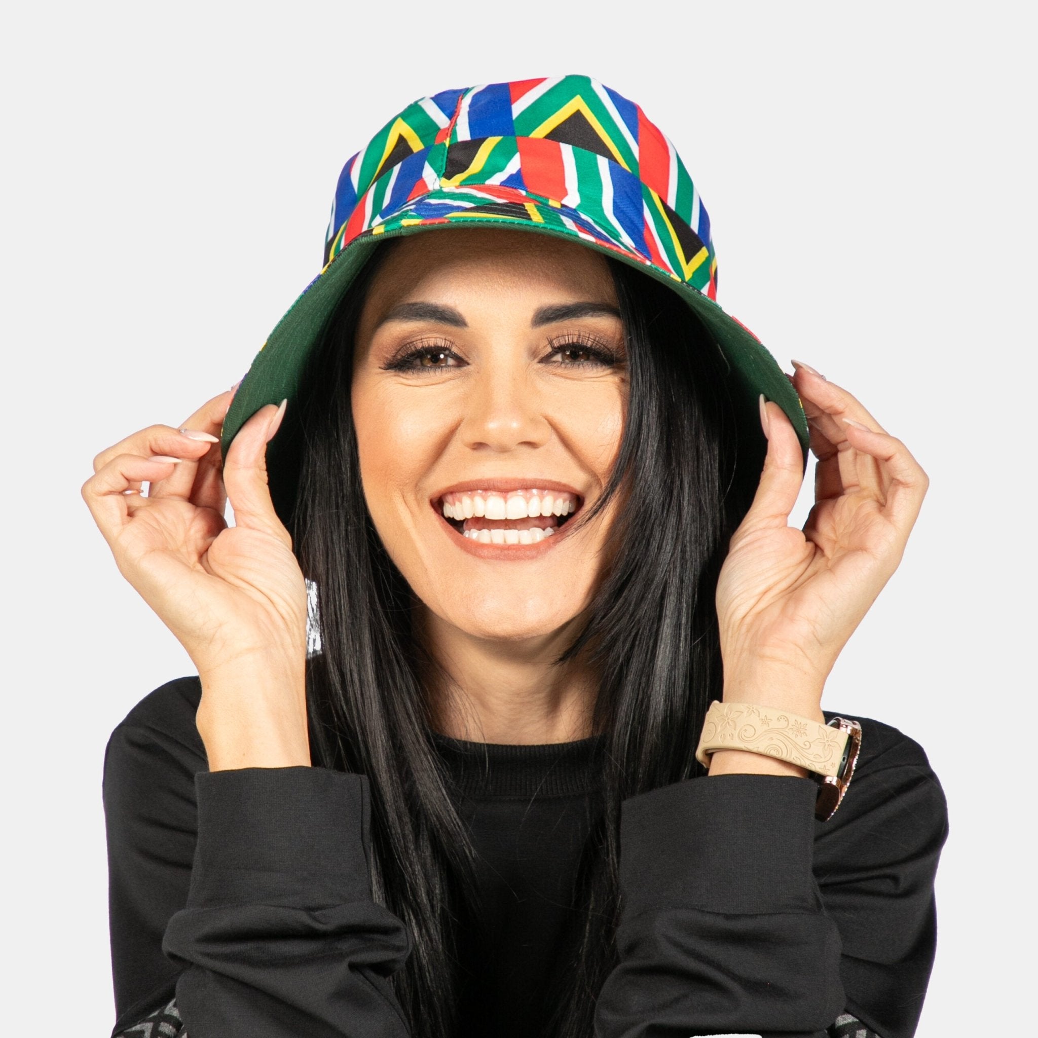 Reversible SA Flag Bucket Hat - Retail Therapy Online