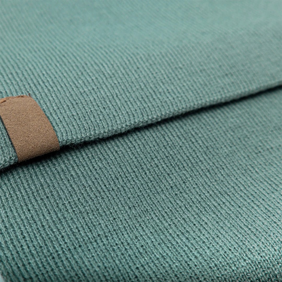 Ridge Acrylic Scarf - Retail Therapy Online